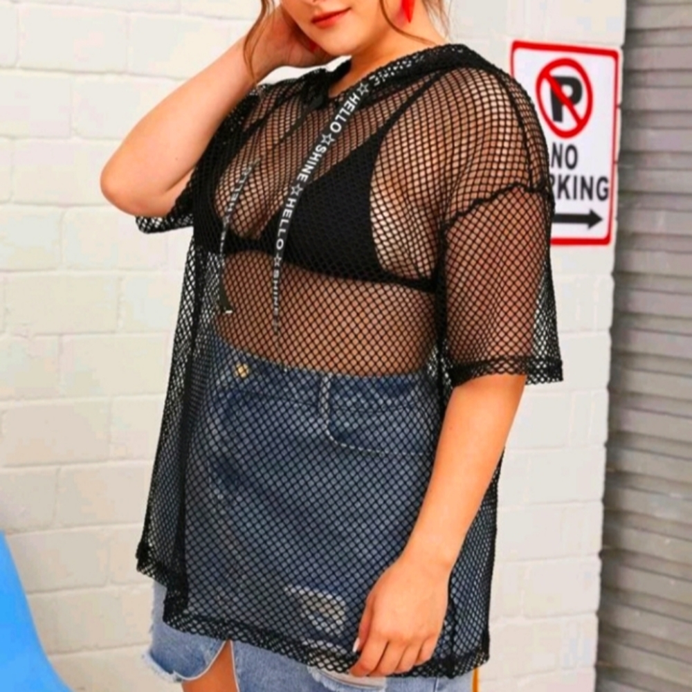 Plus Size Fishnet Lettered Hoodie